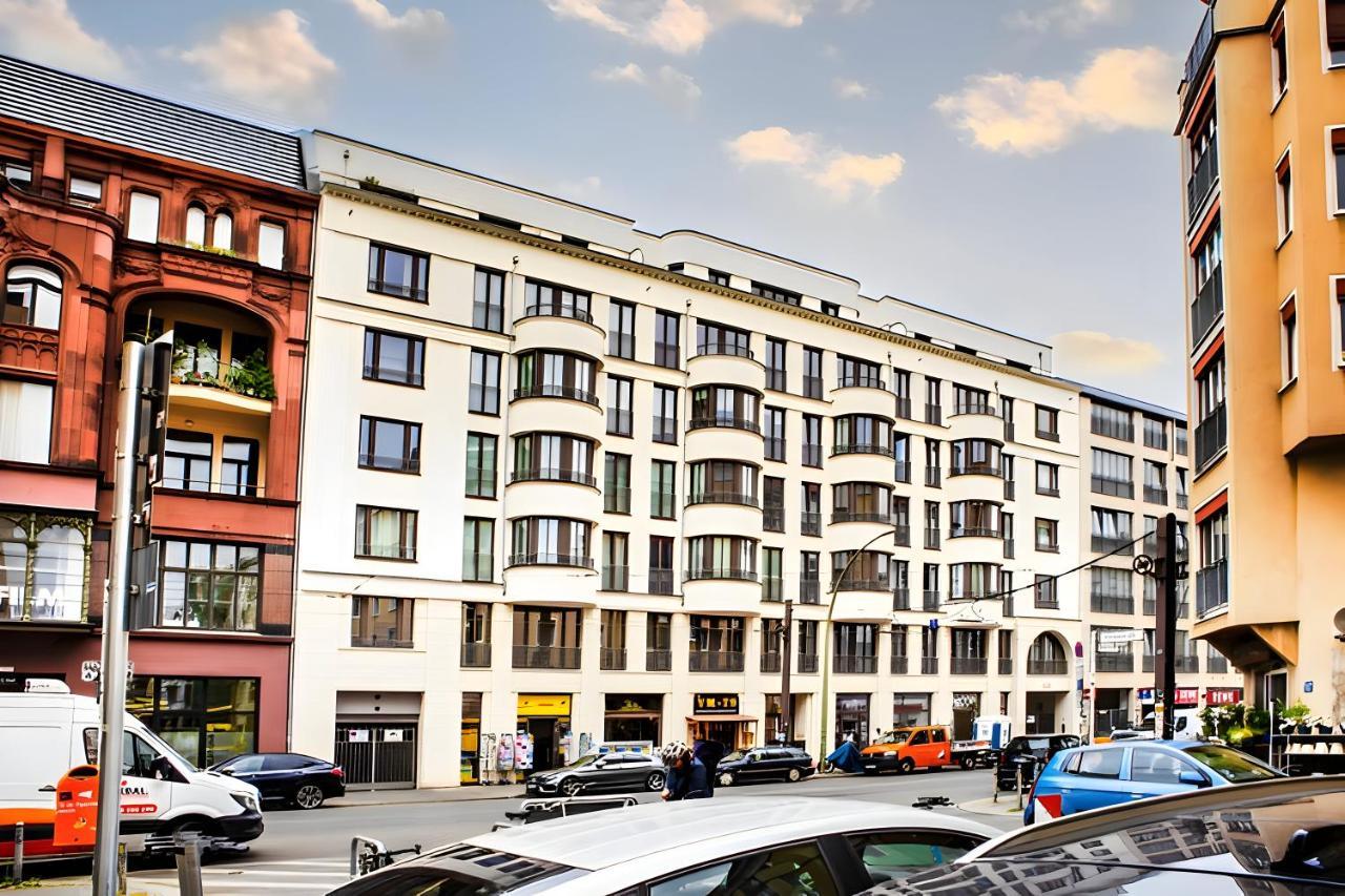Modern Apartment In Mitte Berlin Exterior foto